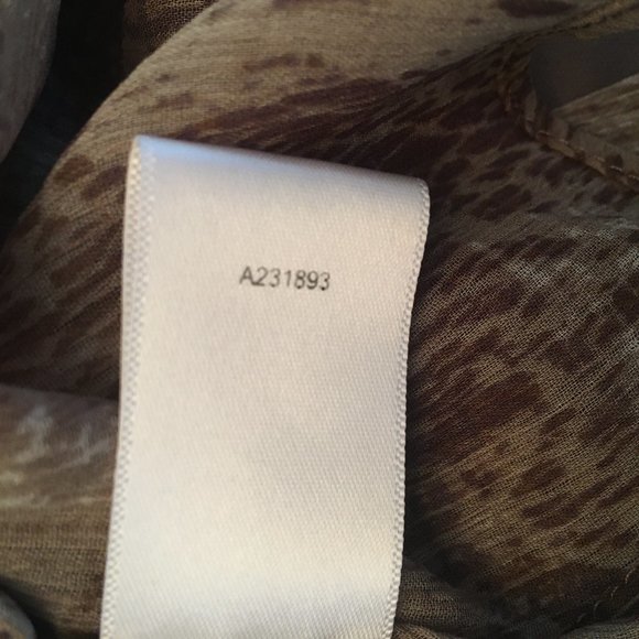 Nicole Richie Printed Raglan Sleeve Blouse & Tank - Picture 7 of 9